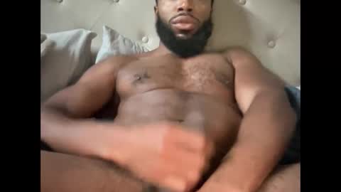 kingsling_00 online show from 04/15/26, 12:01