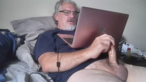 Snapshot of kingtongue10 chatting on 07/18/26, 12:53 kingtongue10 online show from 07/18/26, 12:53