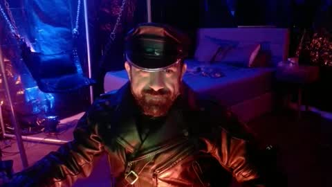 Snapshot of kinkster303 chatting on 03/09/26, 02:04 Kinkster online show from 03/09/26, 02:04