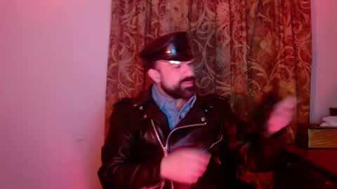 Snapshot of kinkster303 chatting on 04/07/26, 02:01 Kinkster online show from 04/07/26, 02:01