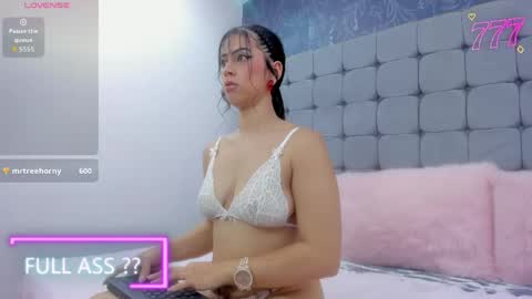 Snapshot of kinky_dakota chatting on 05/16/26, 12:07 dakota online show from 05/16/26, 12:07