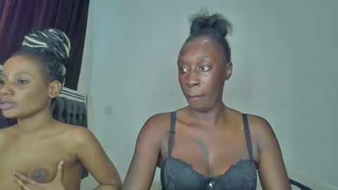 kinky_leila online show from 06/27/26, 12:22