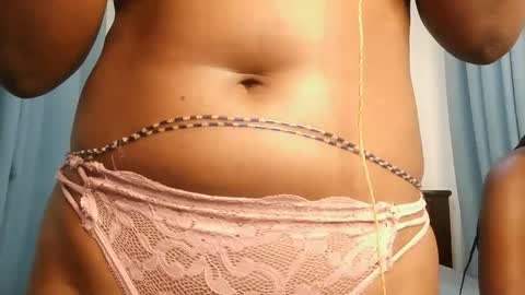 Snapshot of kinky_lola1 chatting on 10/25/25, 09:39 Lola online show from 10/25/25, 09:39