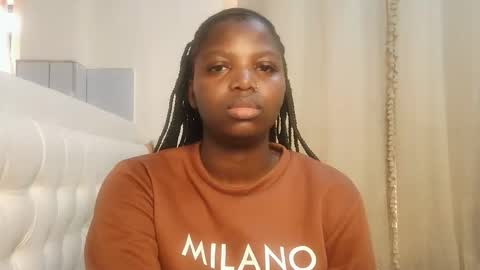 Lola online show from 04/04/26, 01:30