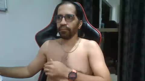 Snapshot of kinky_one1 chatting on 07/15/26, 09:42 kinky_one1 online show from 07/15/26, 09:42