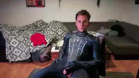 Snapshot of kinky_spidey chatting on 10/12/25, 02:21 kinky_spidey online show from 10/12/25, 02:21