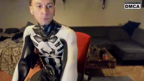 Snapshot of kinky_spidey chatting on 12/15/25, 06:50 kinky_spidey online show from 12/15/25, 06:50