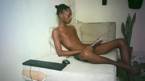 kinkybby_ online show from 03/12/25, 11:20