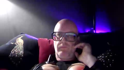 Snapshot of kinkybouts chatting on 02/02/26, 12:31 Kinky Boots x online show from 02/02/26, 12:31