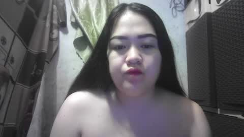 Snapshot of kinkyhotcumm chatting on 10/19/25, 02:01 KAREN online show from 10/19/25, 02:01