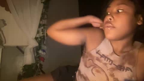 Bunniii online show from 01/29/25, 09:44