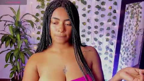 Snapshot of kinkylatt chatting on 01/24/25, 05:42 Kinky online show from 01/24/25, 05:42
