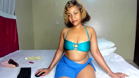 Kinky online show from 05/12/26, 01:36