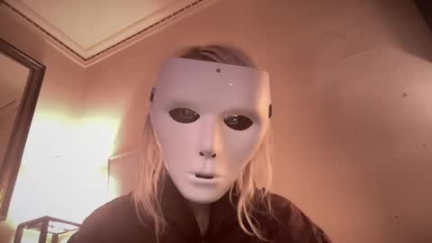 Snapshot of kinkypinky415 chatting on 12/24/24, 09:28 Kinky Pinky online show from 12/24/24, 09:28