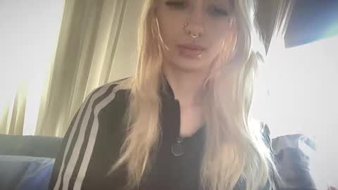 Snapshot of kinkypinky415 chatting on 01/08/25, 10:58 Kinky Pinky online show from 01/08/25, 10:58