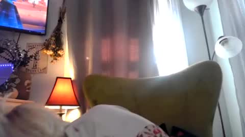 Snapshot of kinkypinkyplay2 chatting on 02/03/25, 06:17 Kinky Pinky online show from 02/03/25, 06:17