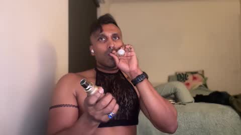 Snapshot of kinkyslutdee chatting on 11/03/25, 01:34 kinkyslutdee online show from 11/03/25, 01:34