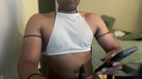 Snapshot of kinkyslutdee chatting on 11/14/25, 07:01 kinkyslutdee online show from 11/14/25, 07:01