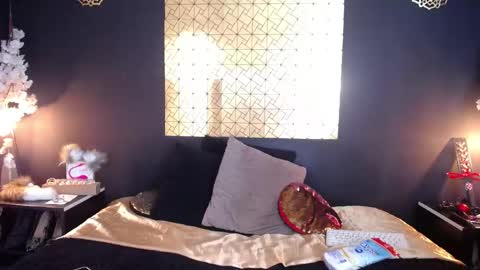 kinkyy_mom online show from 04/23/26, 03:14