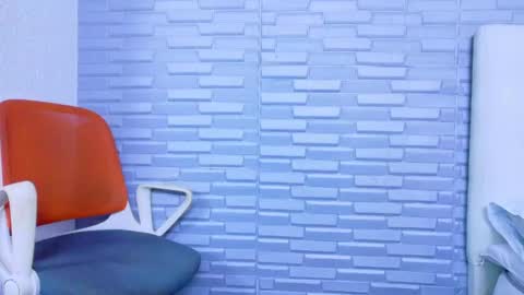 kinkyy_redhead online show from 04/21/26, 12:33