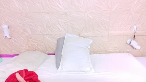 Snapshot of kinkyy_redhead chatting on 06/02/26, 11:23 kinkyy_redhead online show from 06/02/26, 11:23