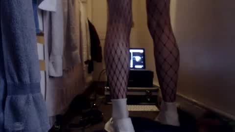 Snapshot of kinyamy chatting on 02/13/26, 01:18 kinyamy online show from 02/13/26, 01:18