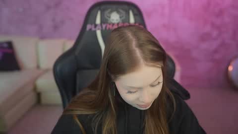 Sweet girls online show from 04/17/26, 02:25