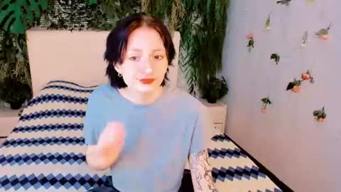 Kira online show from 07/05/26, 07:32