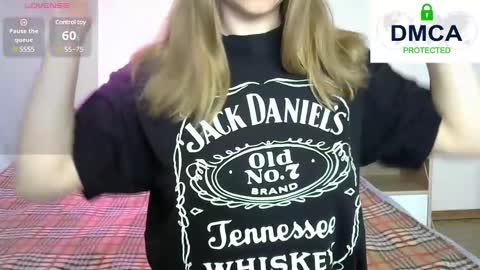 Kira online show from 02/19/25, 08:01