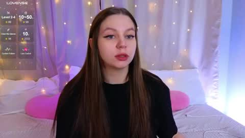 Kira Briis online show from 04/26/26, 05:32