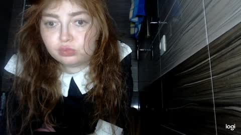 Kira online show from 03/31/26, 09:21