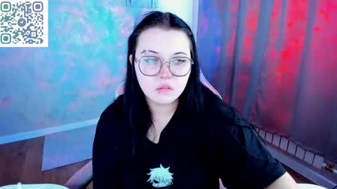 kira online show from 04/22/26, 09:11