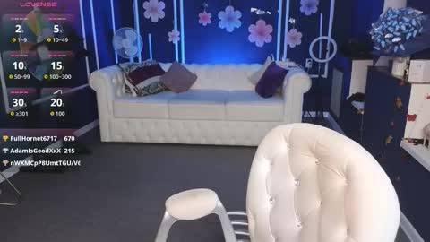 Snapshot of kira_kennet chatting on 11/07/25, 07:58 Kira Kennet online show from 11/07/25, 07:58