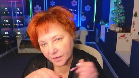 Snapshot of kira_kennet chatting on 12/18/25, 08:31 Kira Kennet online show from 12/18/25, 08:31