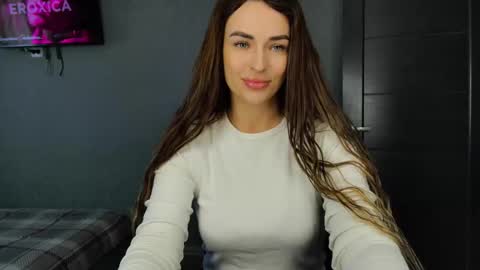 Kira love1 online show from 04/22/26, 08:17