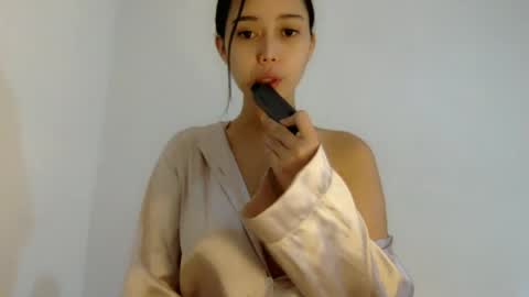 Snapshot of kira_willer chatting on 06/29/26, 07:25 KIRA online show from 06/29/26, 07:25