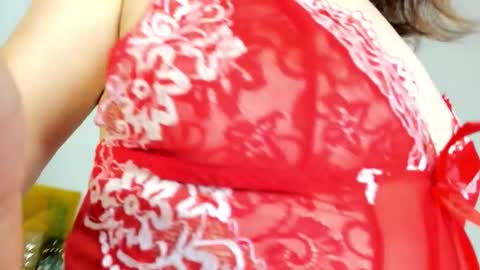 Snapshot of kiraadamss chatting on 09/23/25, 12:24 kiraadamss online show from 09/23/25, 12:24