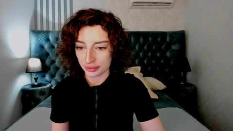 Snapshot of kirabev chatting on 04/05/26, 01:08 Kira online show from 04/05/26, 01:08