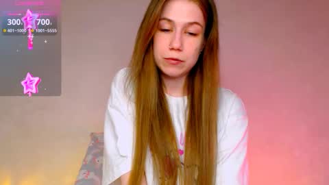 Snapshot of kiracozy chatting on 03/18/26, 04:10 Kira online show from 03/18/26, 04:10