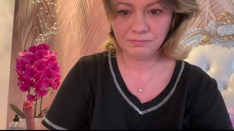 KiraDivine online show from 02/28/26, 02:18