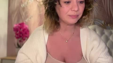 KiraDivine online show from 03/24/26, 01:16