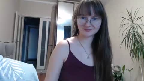 KiraGoldens online show from 12/04/24, 09:40