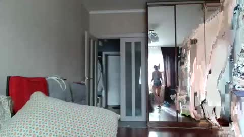 KiraGoldens online show from 03/28/26, 11:10