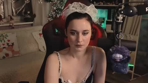 Kira    online show from 02/01/26, 06:39