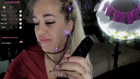 Kira online show from 02/14/26, 02:19