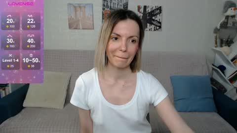 kiramartins cat online show from 01/24/25, 06:25