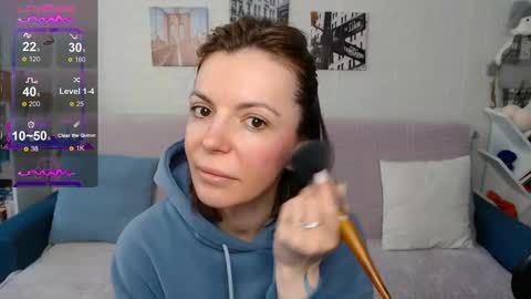 kiramartins cat online show from 02/24/25, 04:16