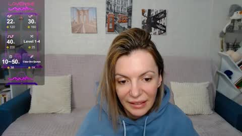 kiramartins cat online show from 03/11/25, 03:59