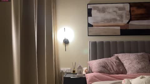 Kira online show from 02/20/25, 01:30