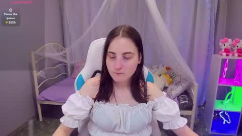 Snapshot of kiraparker chatting on 05/10/26, 03:50 KiraParker online show from 05/10/26, 03:50